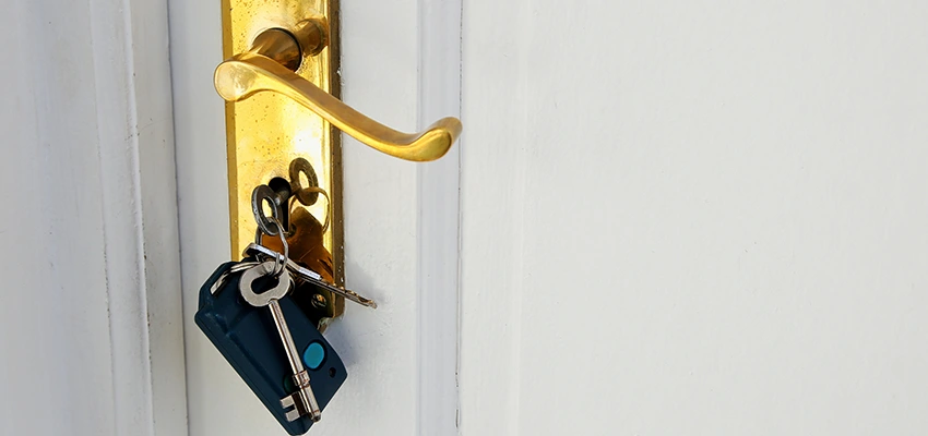 Broken Door Key Extraction in Diamond Bar, CA